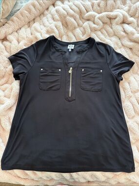 Anne Klein Black Short Sleeve Top with Zip and Chest Pockets Size M